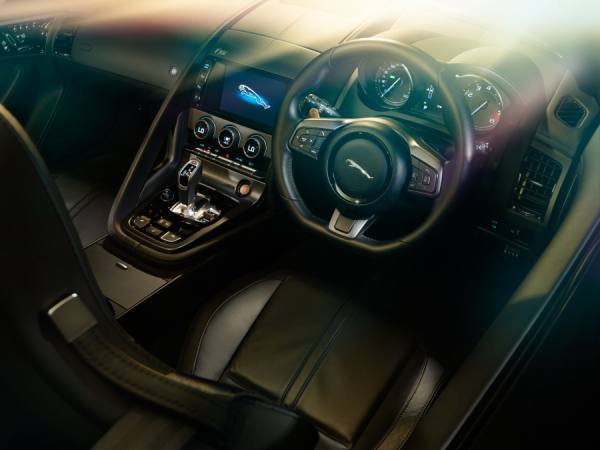 Photograph Migs  Jaguar F Type Convertible Interior on One Eyeland